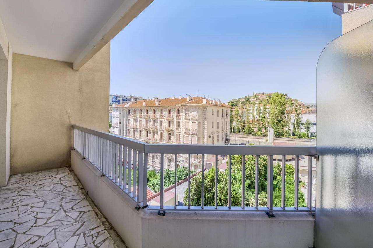 Greeter-Appartement Lumineux Avec Vue Sur La Mer 니스 외부 사진